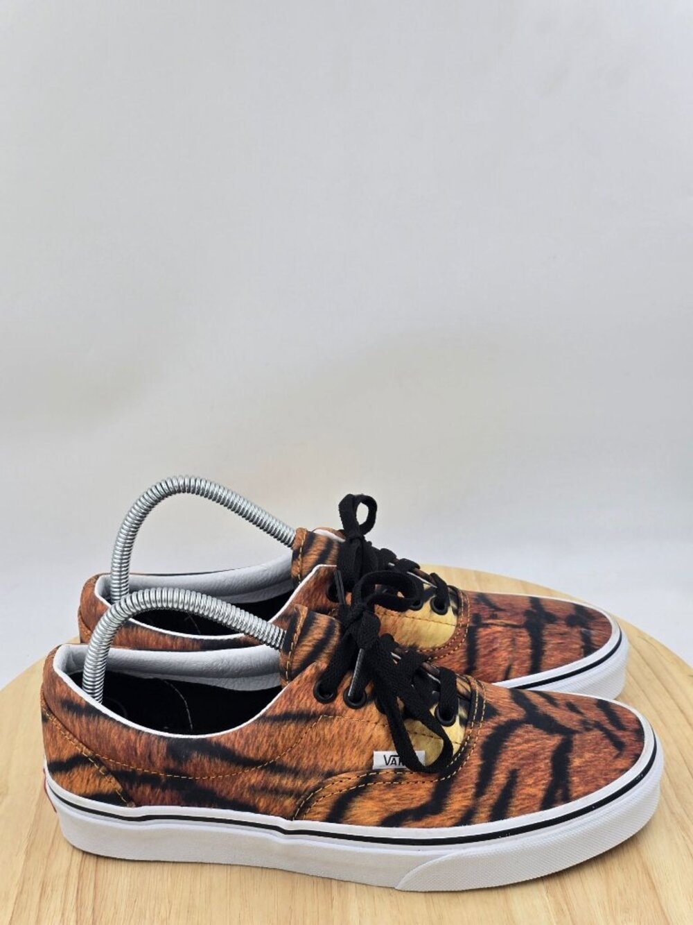 Vans Era "Year of the Tiger" Tiger Print/White Fashion Shoes Mens 7.5 Womens 9